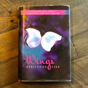 Wings by Aprilynne Pike